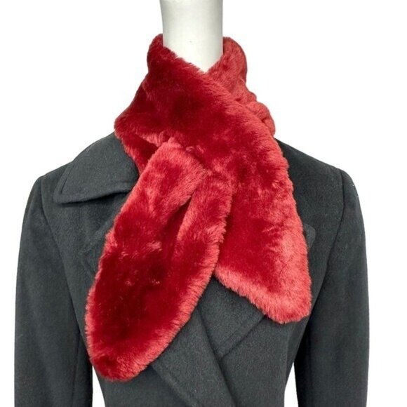 Faux Fur Collar Scarf Red Neck Wrap Stole Pull Through Warm NWT - Picture 1 of 7